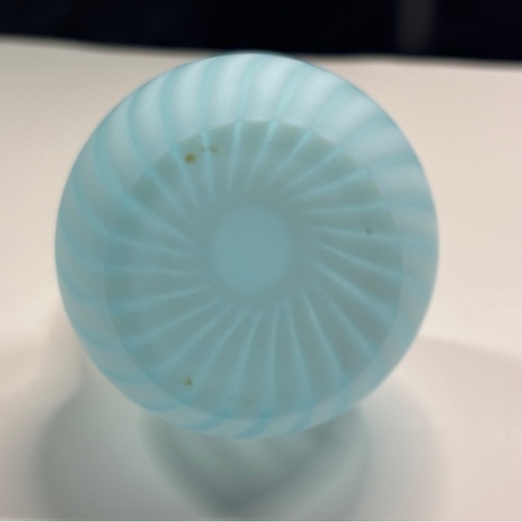 Rare Fenton Rib Optic Blue Satin Cruet c.1950 - Picture 11 of 16